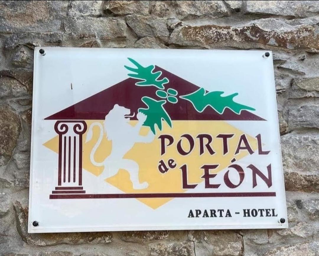 Apartahotel Portal De Leon Caboalles de Abajo 外观 照片